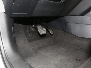 20231.5T CVT(q)׿Խ 5 п؅^(q)