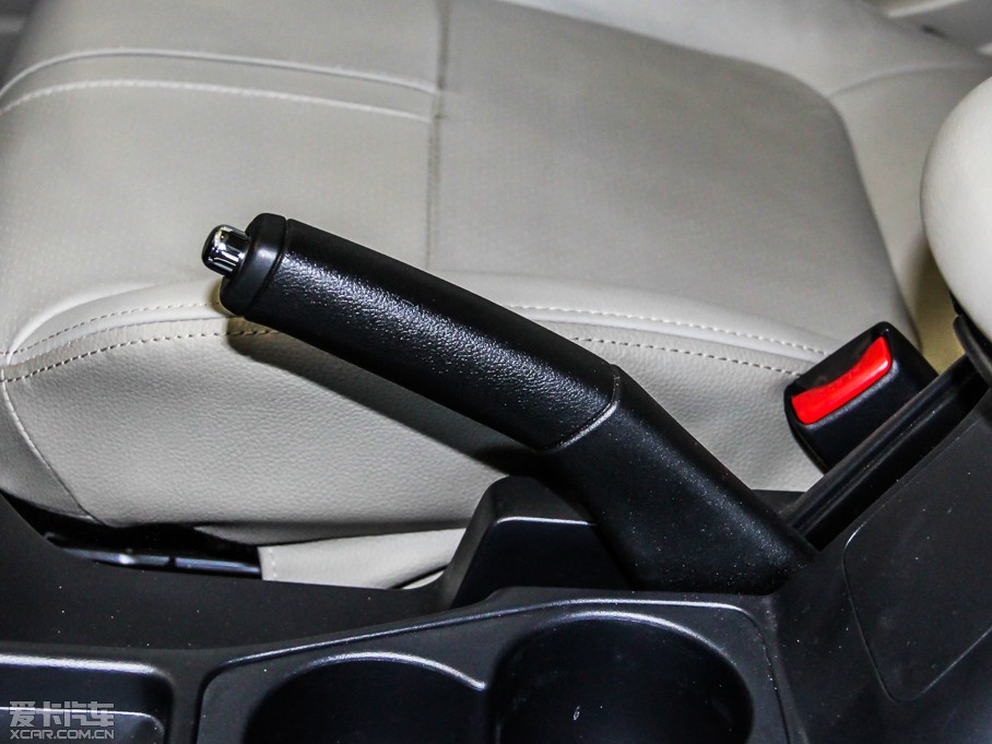 2013�������_���ŕ� 3.0L �Ԅ������Ş�� ��V