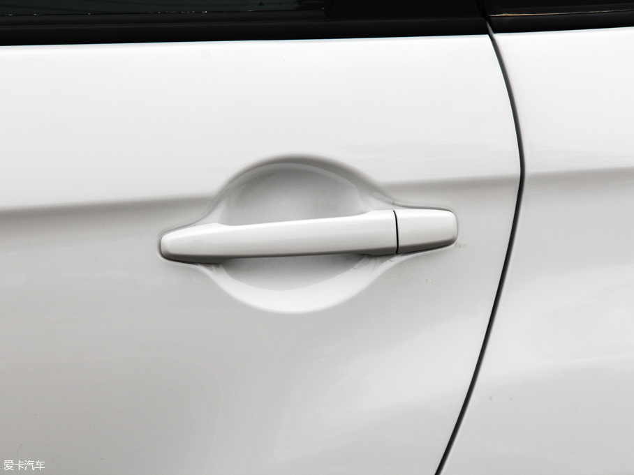 2016������ 2.0L �ԄӃ���I����