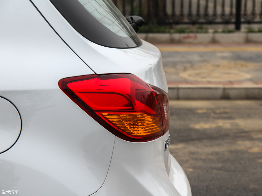 2016������ 2.0L �ԄӃ���I����