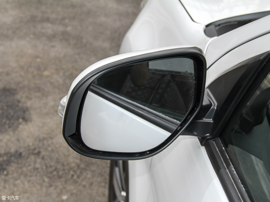 2016������ 2.0L �ԄӃ���I����