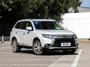 2016款2.4L 四驱5座精英版 整体外观