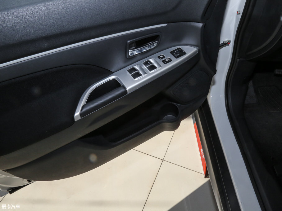 2017 2.0L CVT(q)׿Խ