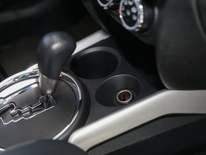 20172.0L CVT(q)׿Խ п؅^(q)