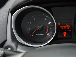 20172.0L CVT׿Խ п؅^