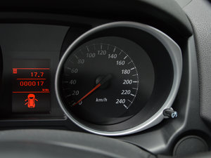 20172.0L CVT׿Խ п؅^