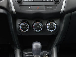 20172.0L CVT(q)׿Խ п؅^(q)