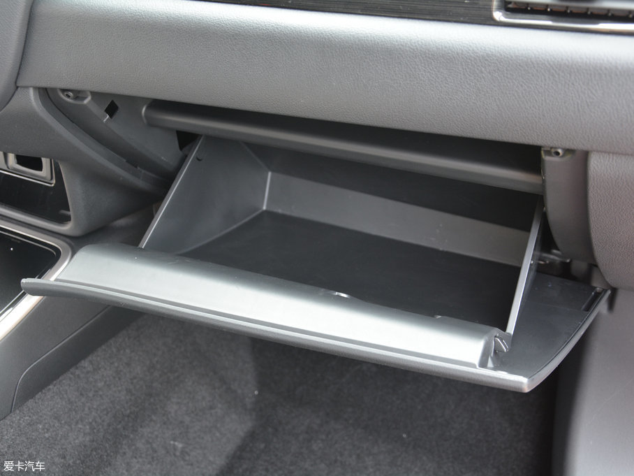 2017W{(ln) 2.0L (q)5sҫ