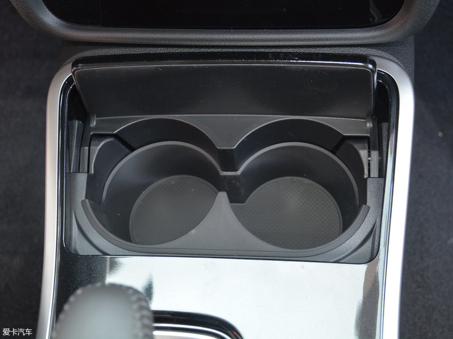 2017W{(ln) 2.0L (q)5sҫ