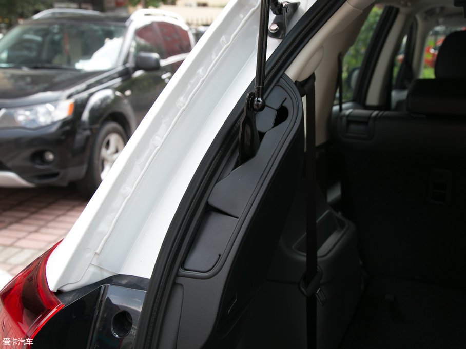 2018��W�{�� 2.4L ������F��