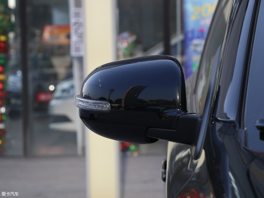 2018W{(ln) 2.0L (q)sҫ