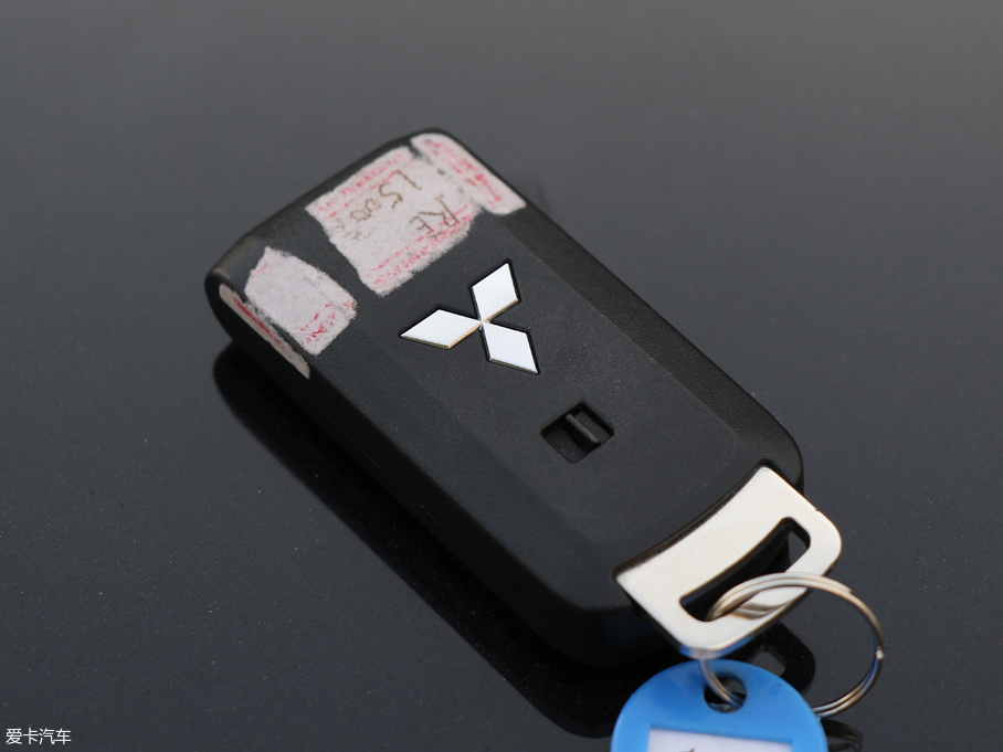 2018��W�{�� 2.0L ���sҫ��