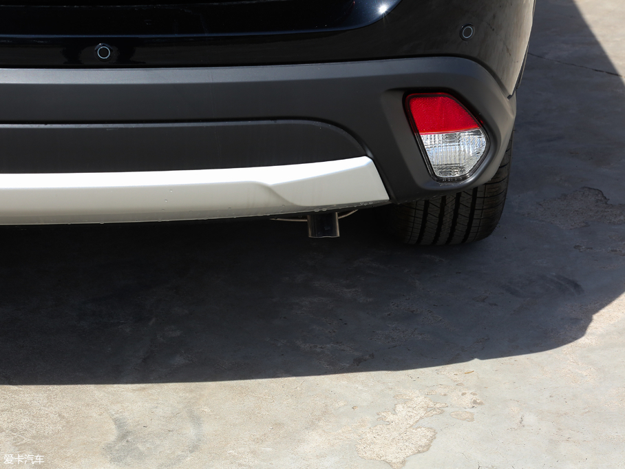 2018W{(ln) 2.4L (q)A