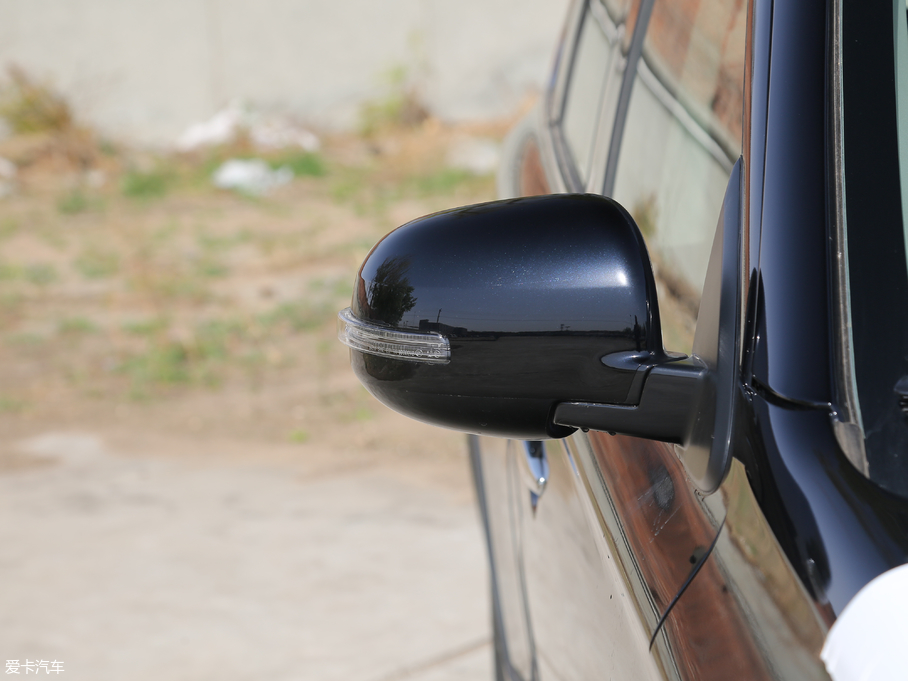 2018W{(ln) 2.4L (q)A