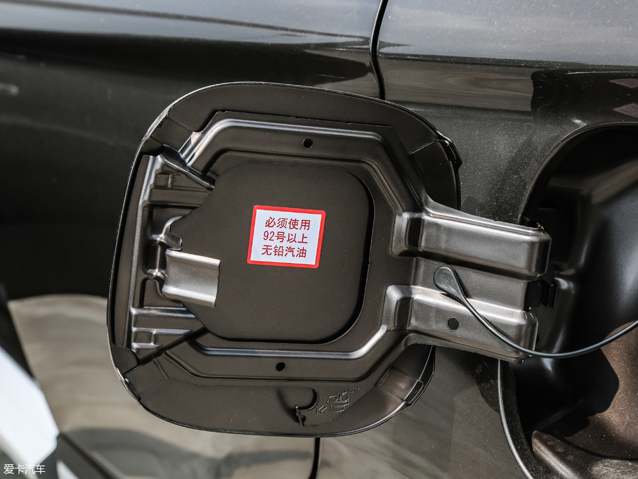 2018W{(ln) 2.4L (q)Ӣ