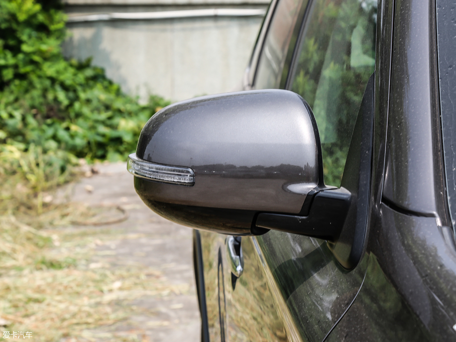 2018W{(ln) 2.4L (q)Ӣ