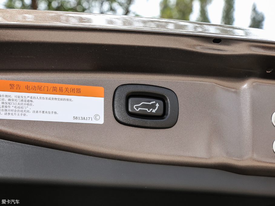 2018W{(ln) 2.4L (q)Ӣ