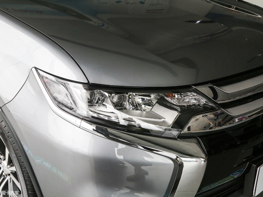 2018W{(ln) 2.4L (q)Ӣ