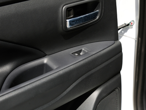 20182.4L 򌾫Ӣ п؅^