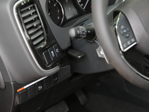 20182.4L (q)Ӣ п؅^(q)