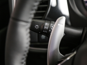 20182.4L 򌾫Ӣ п؅^