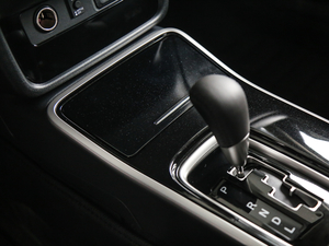 20182.4L 򌾫Ӣ п؅^