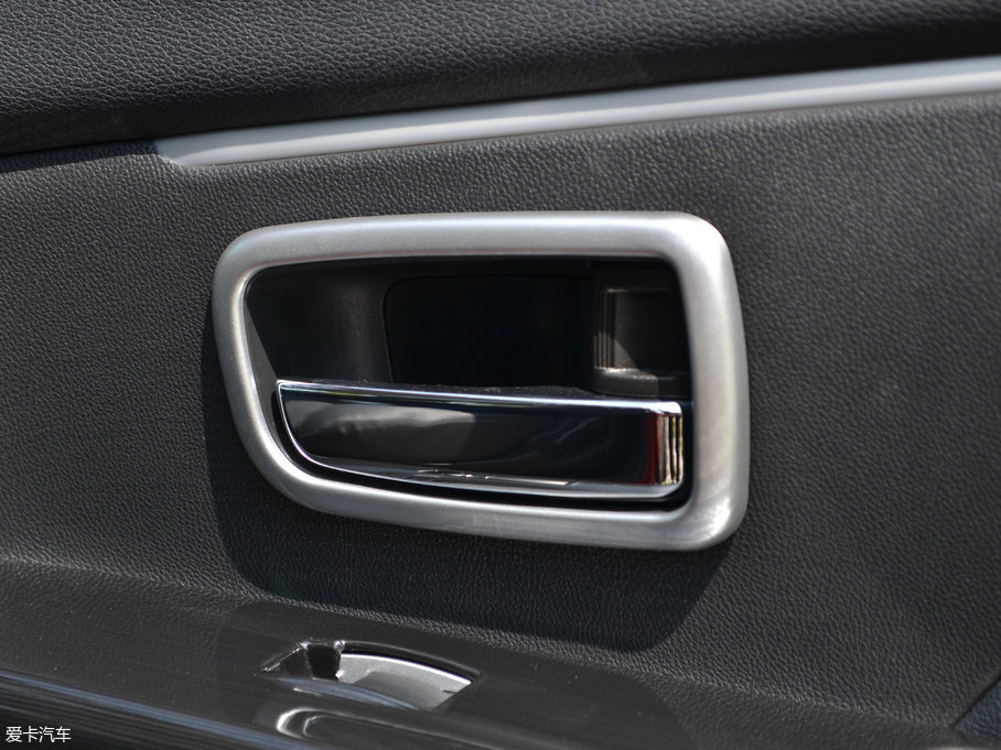 2018������ 2.0L ������