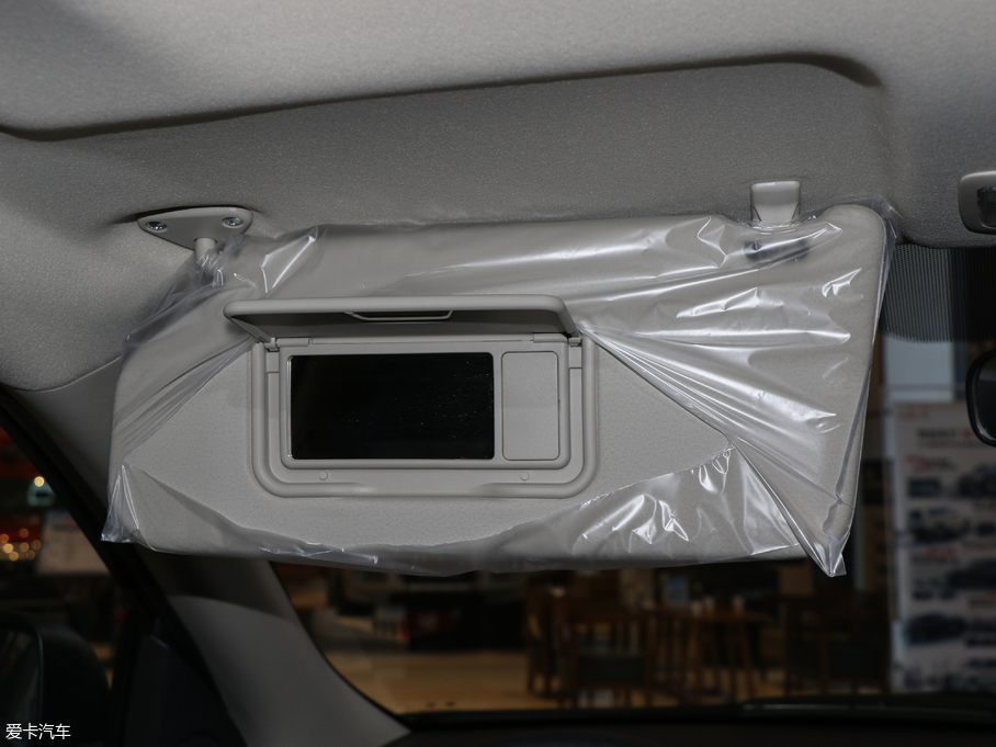 2018������ 1.6L �`�Ӱ�