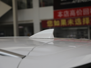 2019款2.5L 四驱尊享型 细节外观