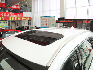 2019款2.5L 四驱尊享型 车顶