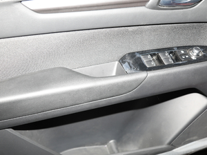 2019ƿذ 2.0L ԄӃ g