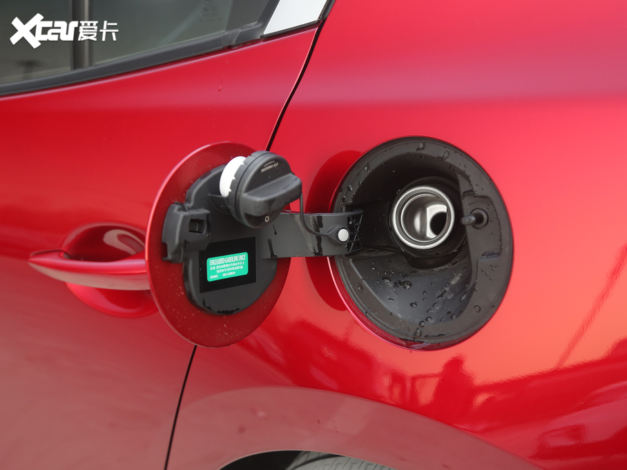 2020R_3 ِ  2.0L Ԅ|Ű