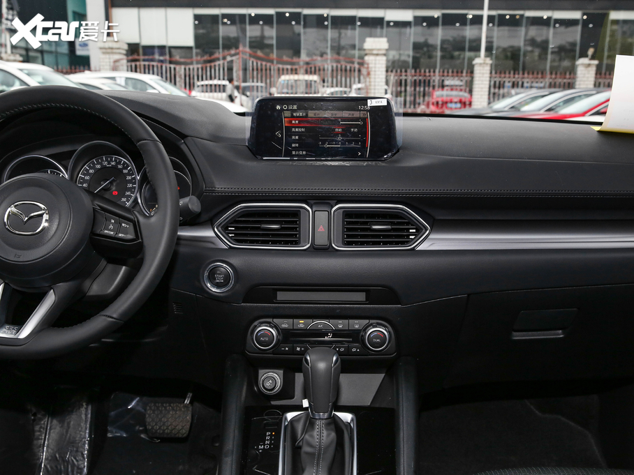 2020R_(d)CX-5 Ŀ 2.0L Ԅ(dng)(q)ǻ