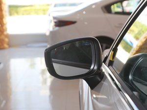 2020Ŀ 2.0L Ԅ(dng)(q) (x)(ji)^