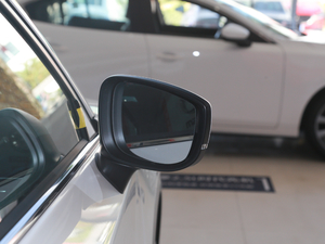 2020Ŀ 2.0L Ԅ(dng)(q) (x)(ji)^