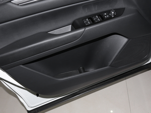 2020Ŀ 2.0L ԄӃ ǰTg