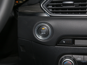 2020Ŀ 2.0L ԄӃ п؅^