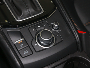 2020Ŀ 2.0L ԄӃ п؅^