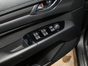 2020Ŀ 2.0L ԄӃǻ п؅^(q)