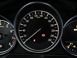 2020Ŀ 2.0L ԄӃǻ п؅^(q)