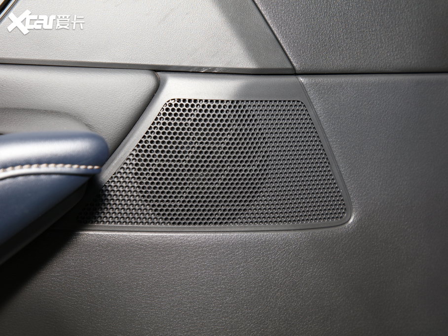 2020���R���_CX-30 2.0L �ԄӼΐ���