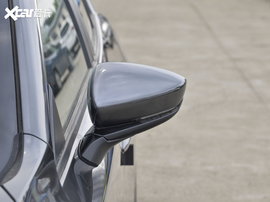 2021R_3 ِ 2.0L Ԅ|