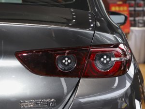 20212.0L Ԅ|(zh)Ű β