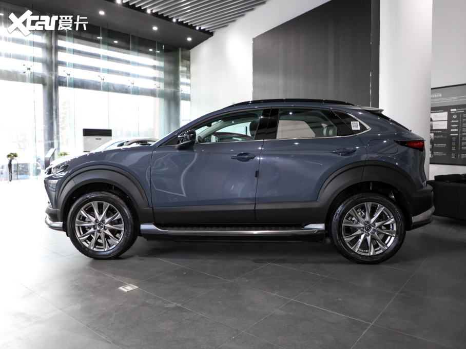 2021ԴCX-30 EV 