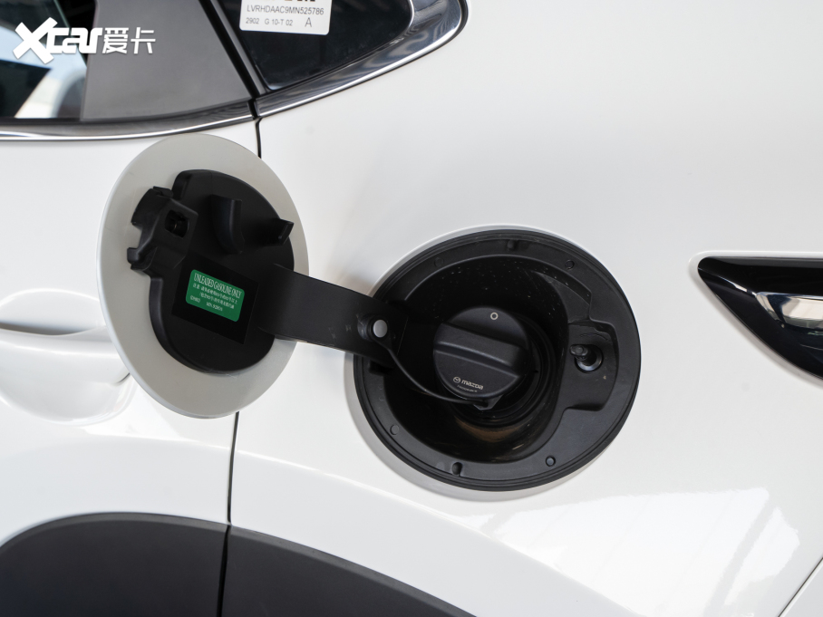 2021R_CX-30 2.0L Ԅ|