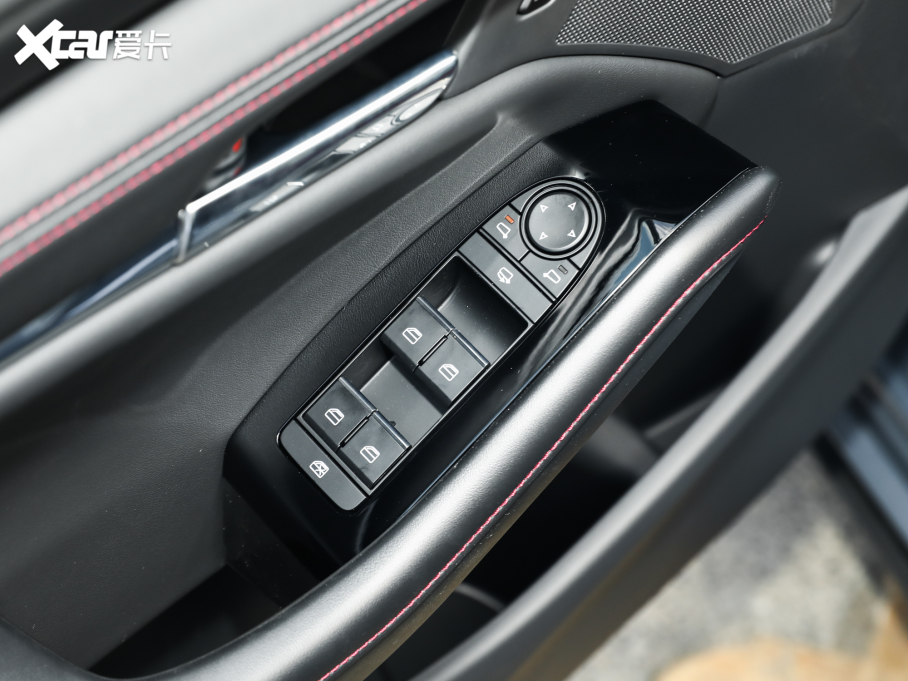 2022R_3 ِ 2.0L Ԅ|