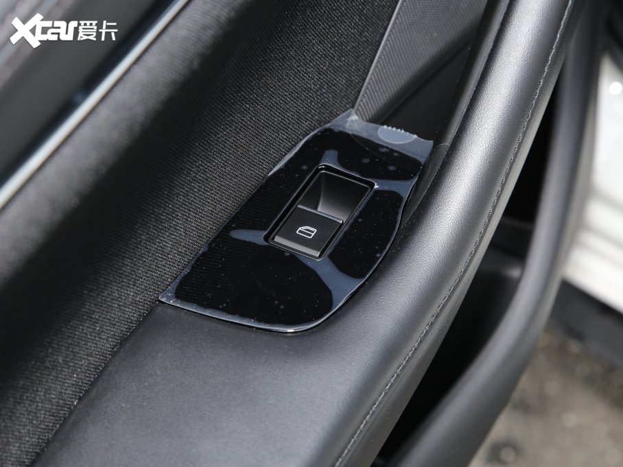 2022R_3 ِ 2.0L Ԅ|Ű