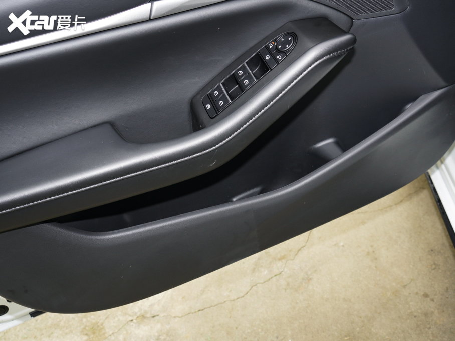 2022R_3 ِ 1.5L Ԅ|Ͱ