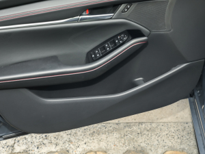 20222.0L Ԅ(dng)|(zh) ǰT(ch)g