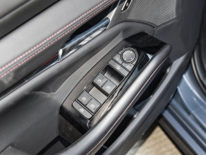 20222.0L Ԅ|ҫ {܇ƅ^	